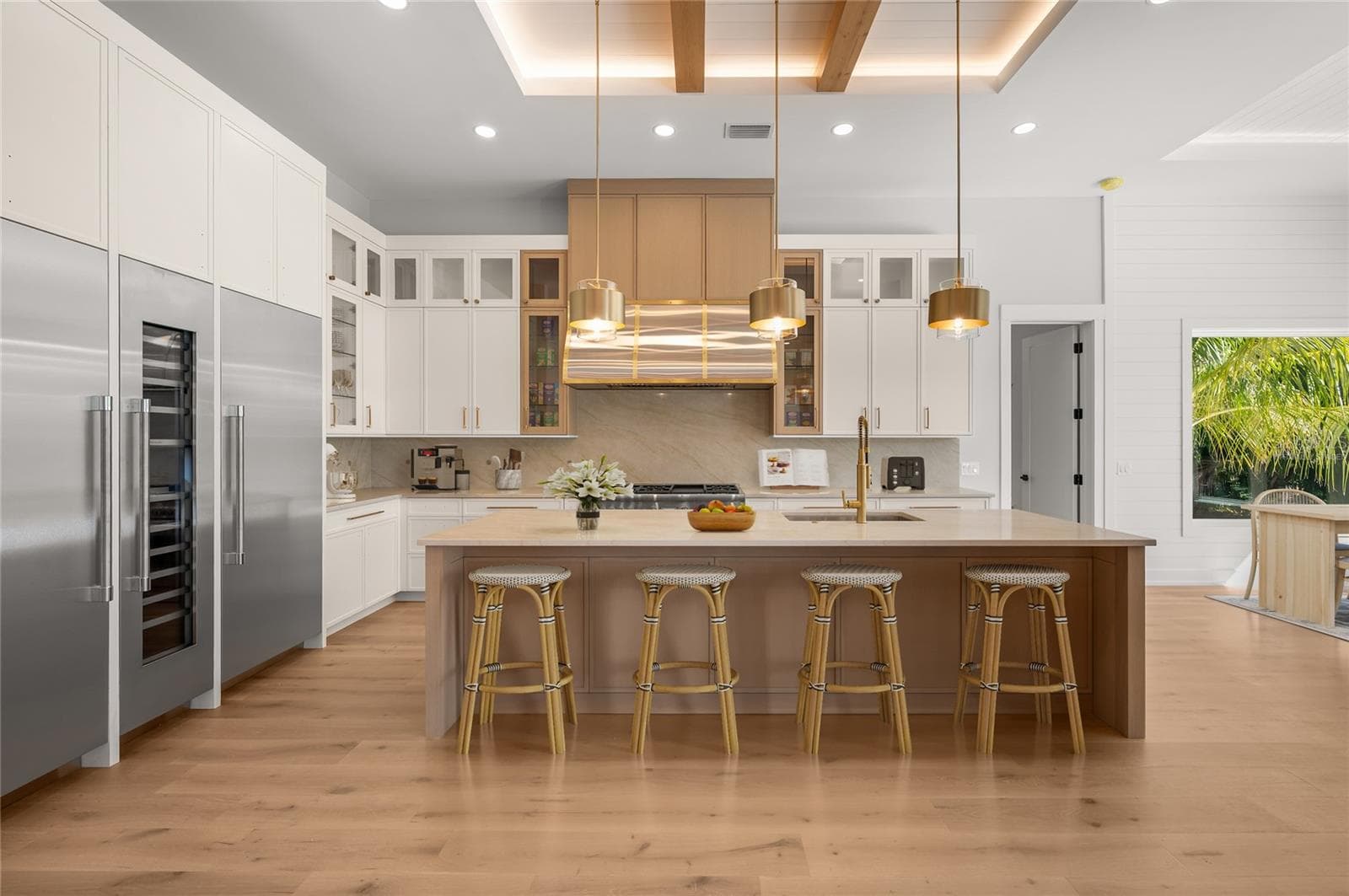 Virtually staged luxury chef’s kitchen—thoughtfully designed to impress - 3360 BAYOU SOUND, LONGBOAT KEY
