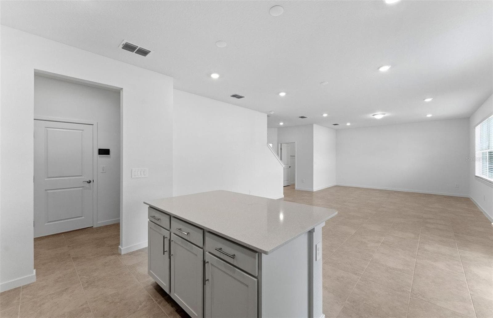 Model Representation - 11133 SYCAMORE GLEN LOOP, THONOTOSASSA