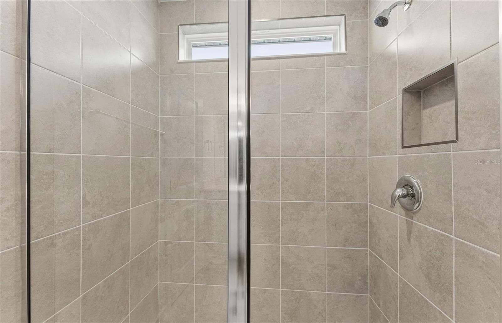 Model Representation - 11133 SYCAMORE GLEN LOOP, THONOTOSASSA