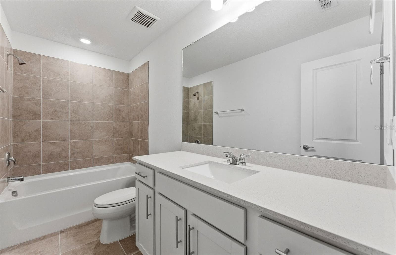 Model Representation - 11133 SYCAMORE GLEN LOOP, THONOTOSASSA