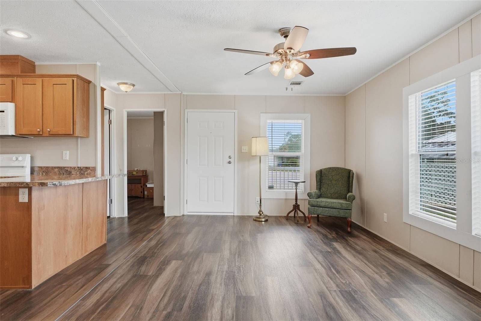 Living room - 4340 CYPRESS WAY, EDGEWATER