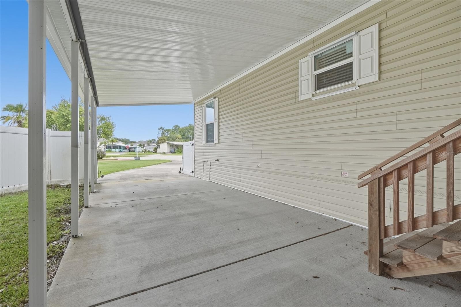 Driveway - 4340 CYPRESS WAY, EDGEWATER