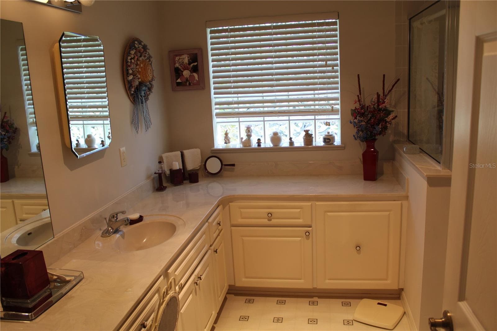 Single Family Residence at 11375 SE 175TH LN, SUMMERFIELD, photo 25 of 68