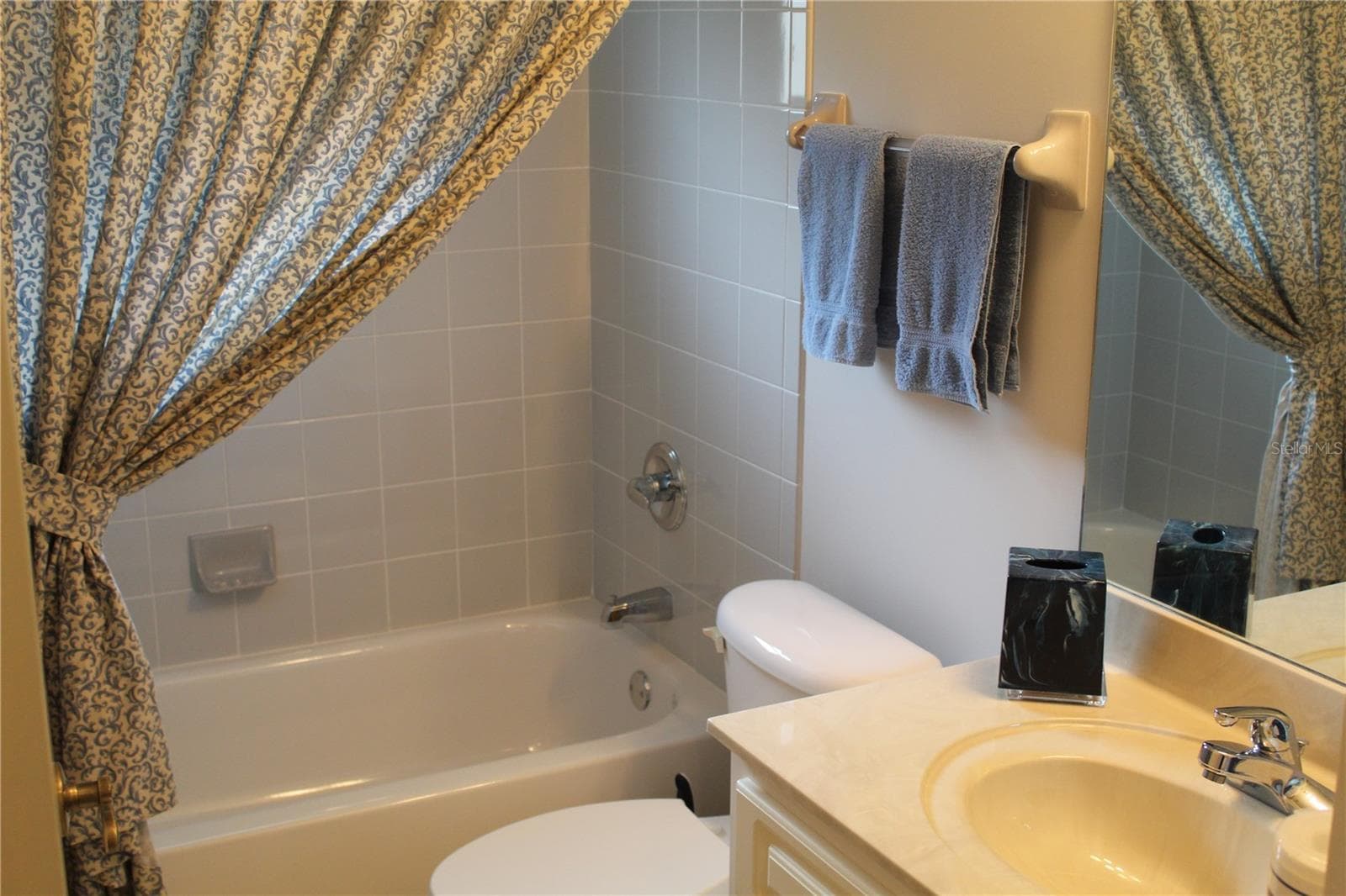 Single Family Residence at 11375 SE 175TH LN, SUMMERFIELD, photo 41 of 68