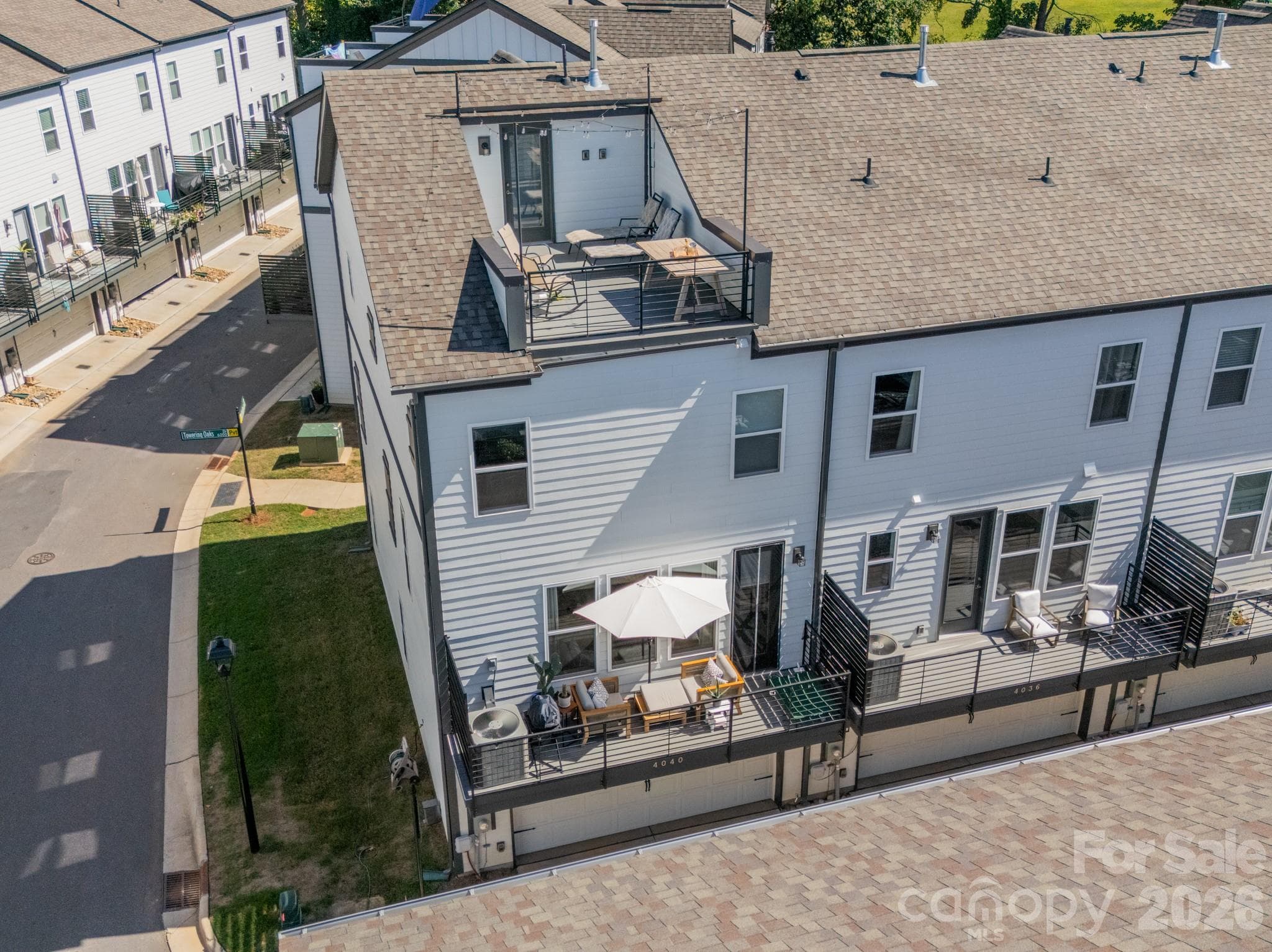 Townhouse at 4040 Hidden Oaks Drive, Charlotte, photo 24 of 26