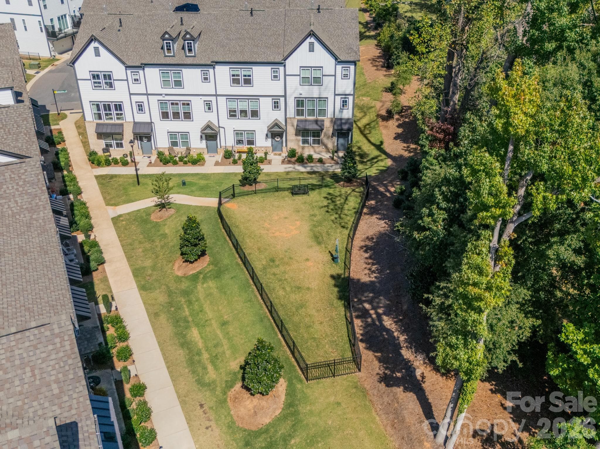 Townhouse at 4040 Hidden Oaks Drive, Charlotte, photo 25 of 26