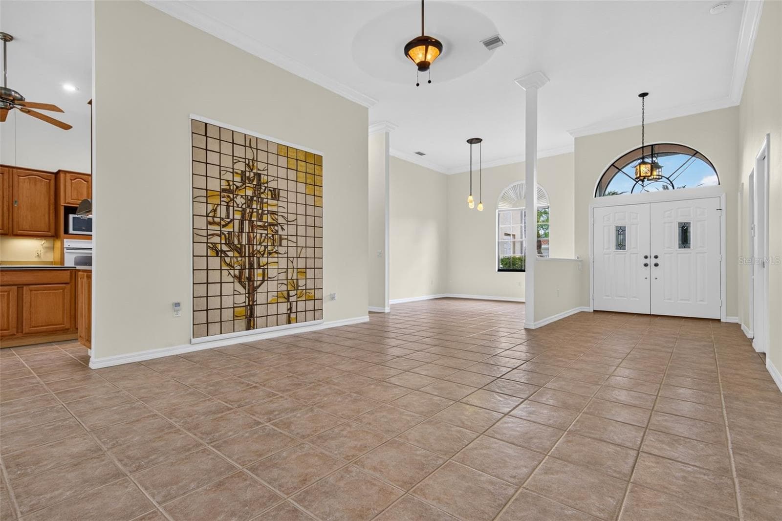Single Family Residence at 679 SAWGRASS BRIDGE RD, VENICE, photo 8 of 88