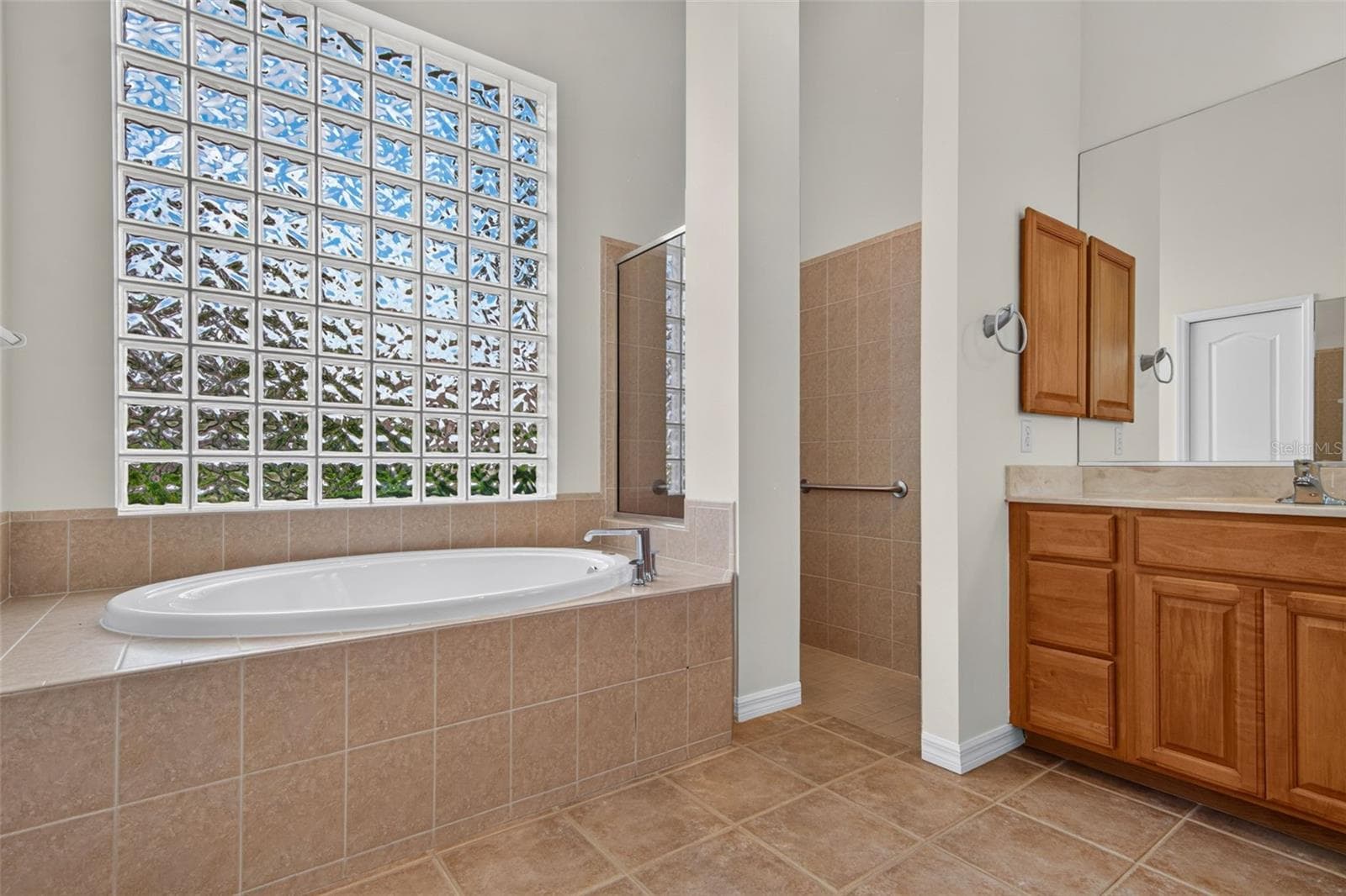 Single Family Residence at 679 SAWGRASS BRIDGE RD, VENICE, photo 47 of 88