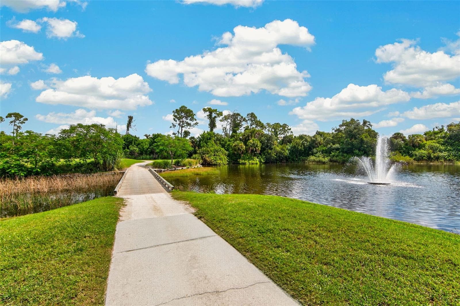 Single Family Residence at 679 SAWGRASS BRIDGE RD, VENICE, photo 84 of 88