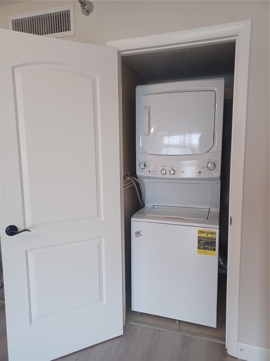 Washer & Dryer Closet - 1751 BEACH RD #202, ENGLEWOOD