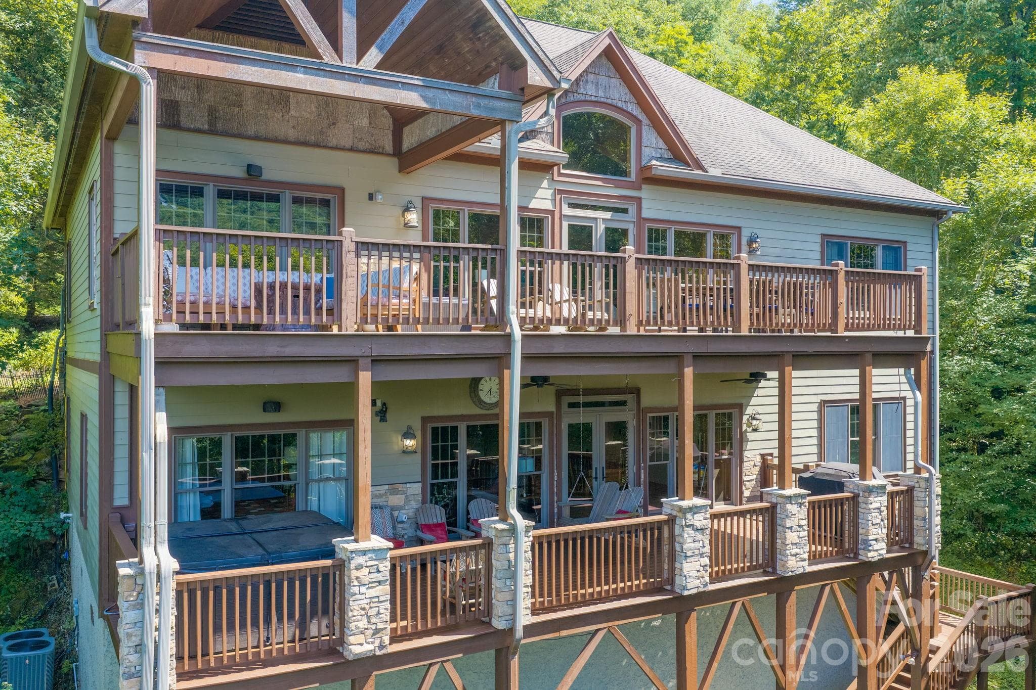 Single Family Residence at 1226 Grouse Moor Drive, Sugar Mountain, photo 7 of 50