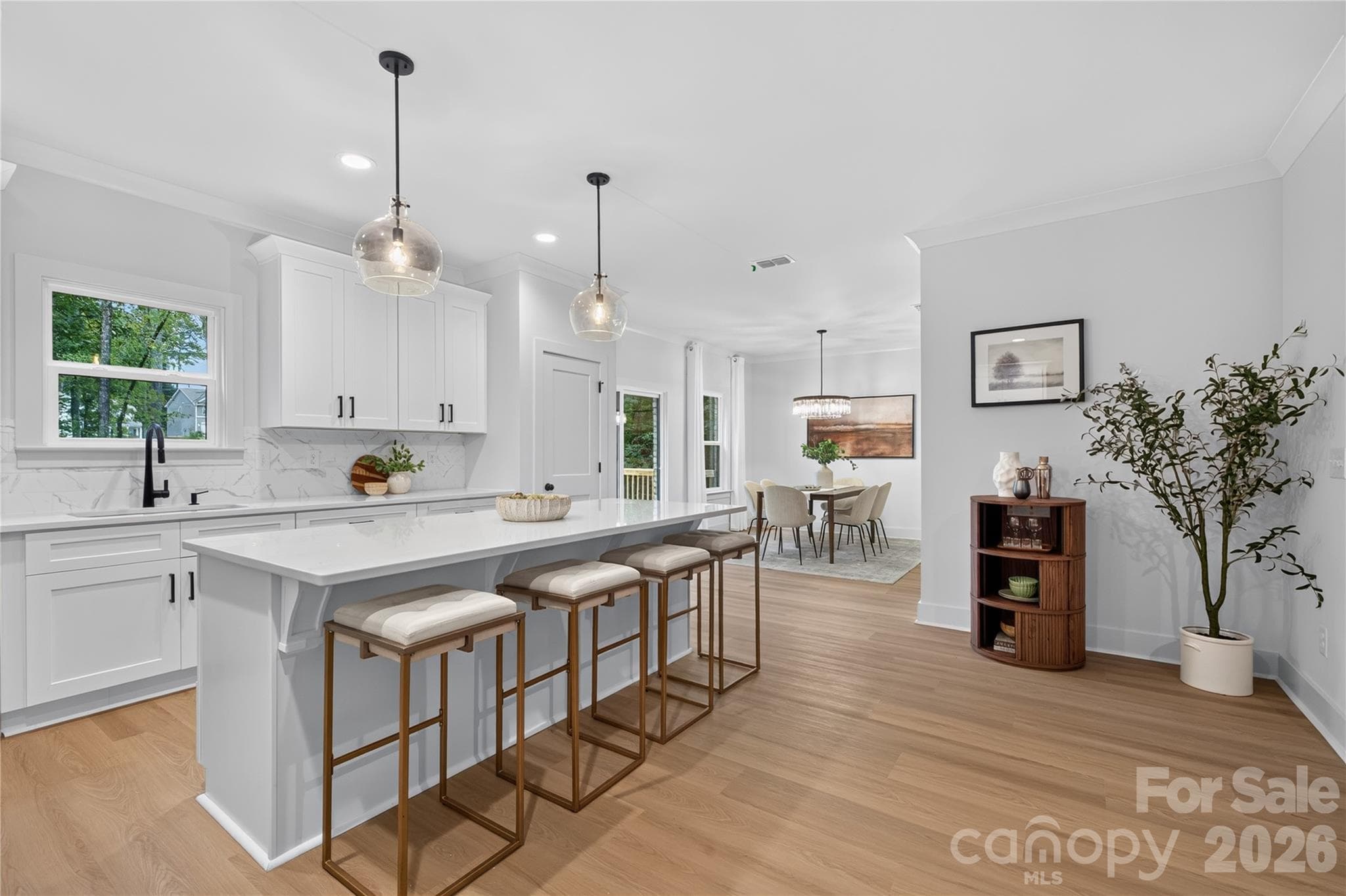 Single Family Residence at 9000 Pinenoll Lane, Charlotte, photo 10 of 30
