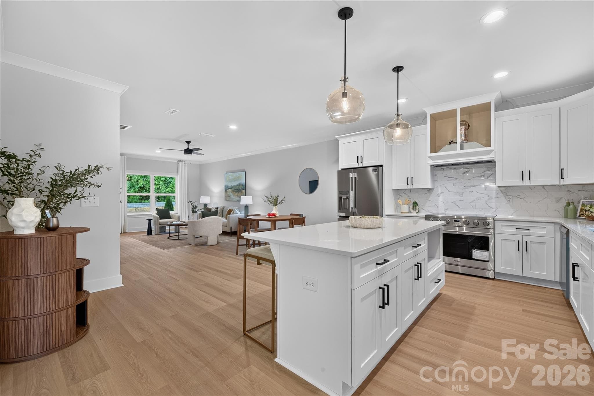 Single Family Residence at 9000 Pinenoll Lane, Charlotte, photo 12 of 30