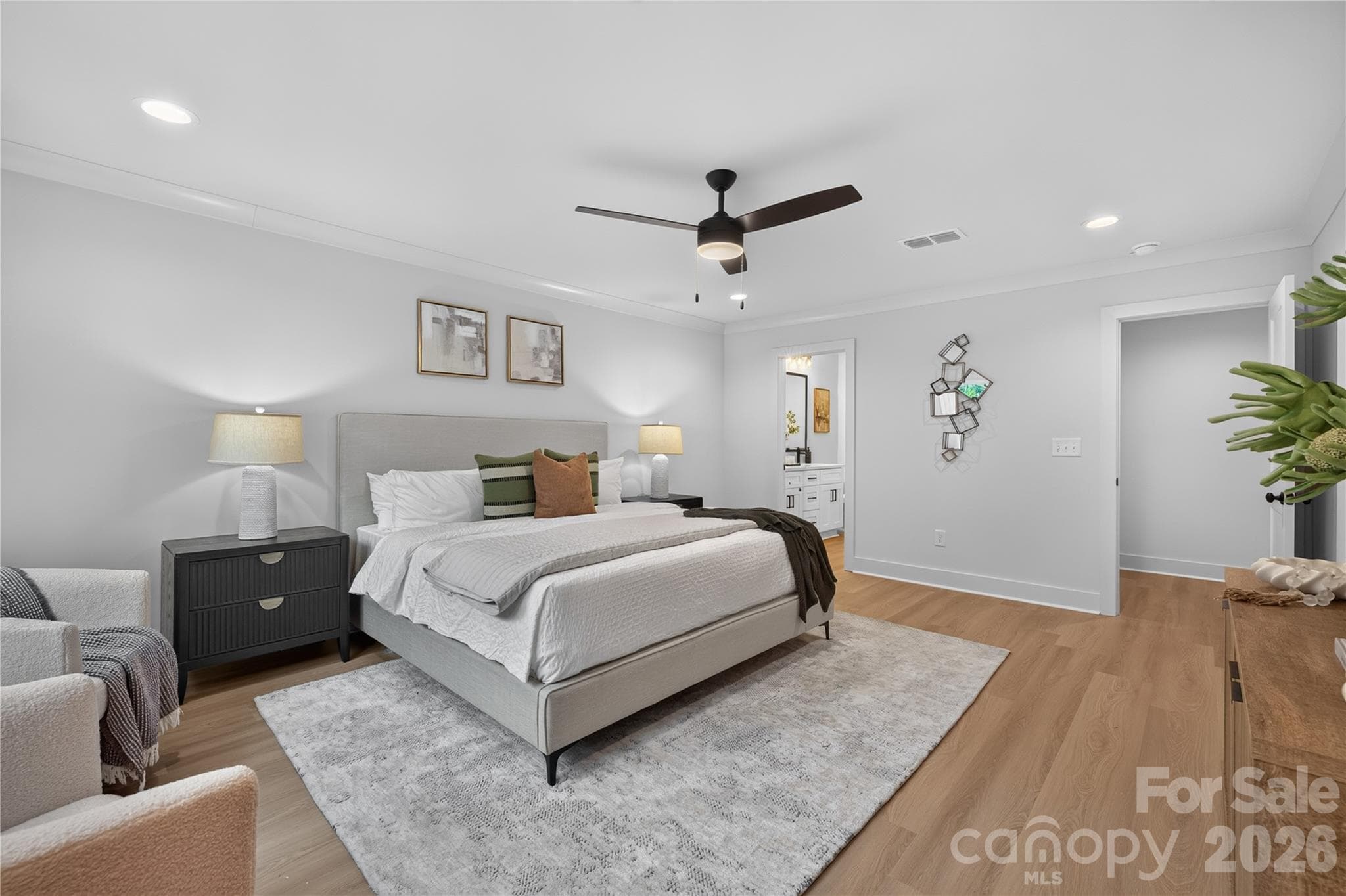 Single Family Residence at 9000 Pinenoll Lane, Charlotte, photo 18 of 30