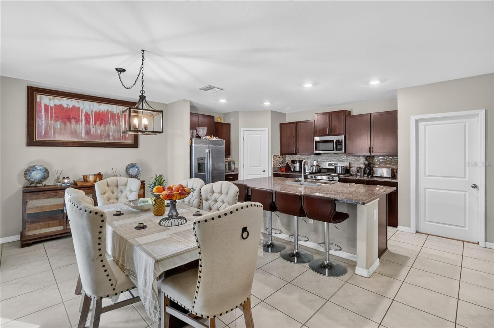 Single Family Residence at 5111 WHITE CHICORY DR, APOLLO BEACH, photo 10 of 52