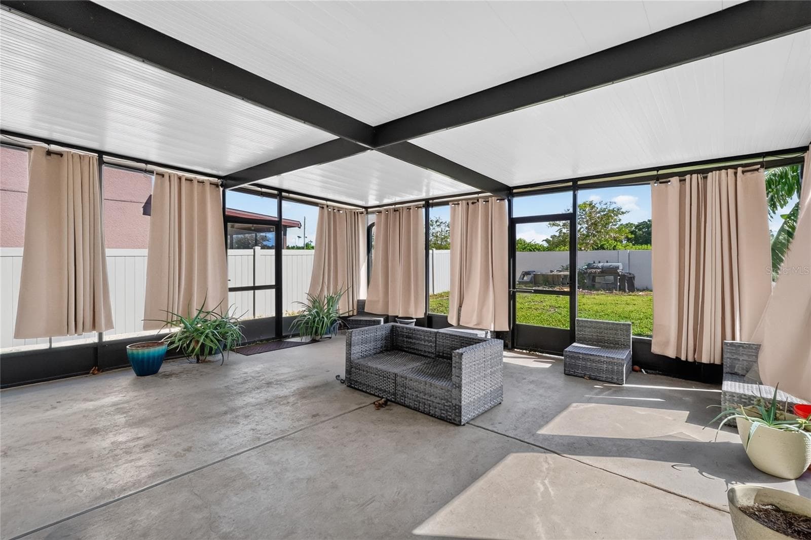 Single Family Residence at 5111 WHITE CHICORY DR, APOLLO BEACH, photo 40 of 52