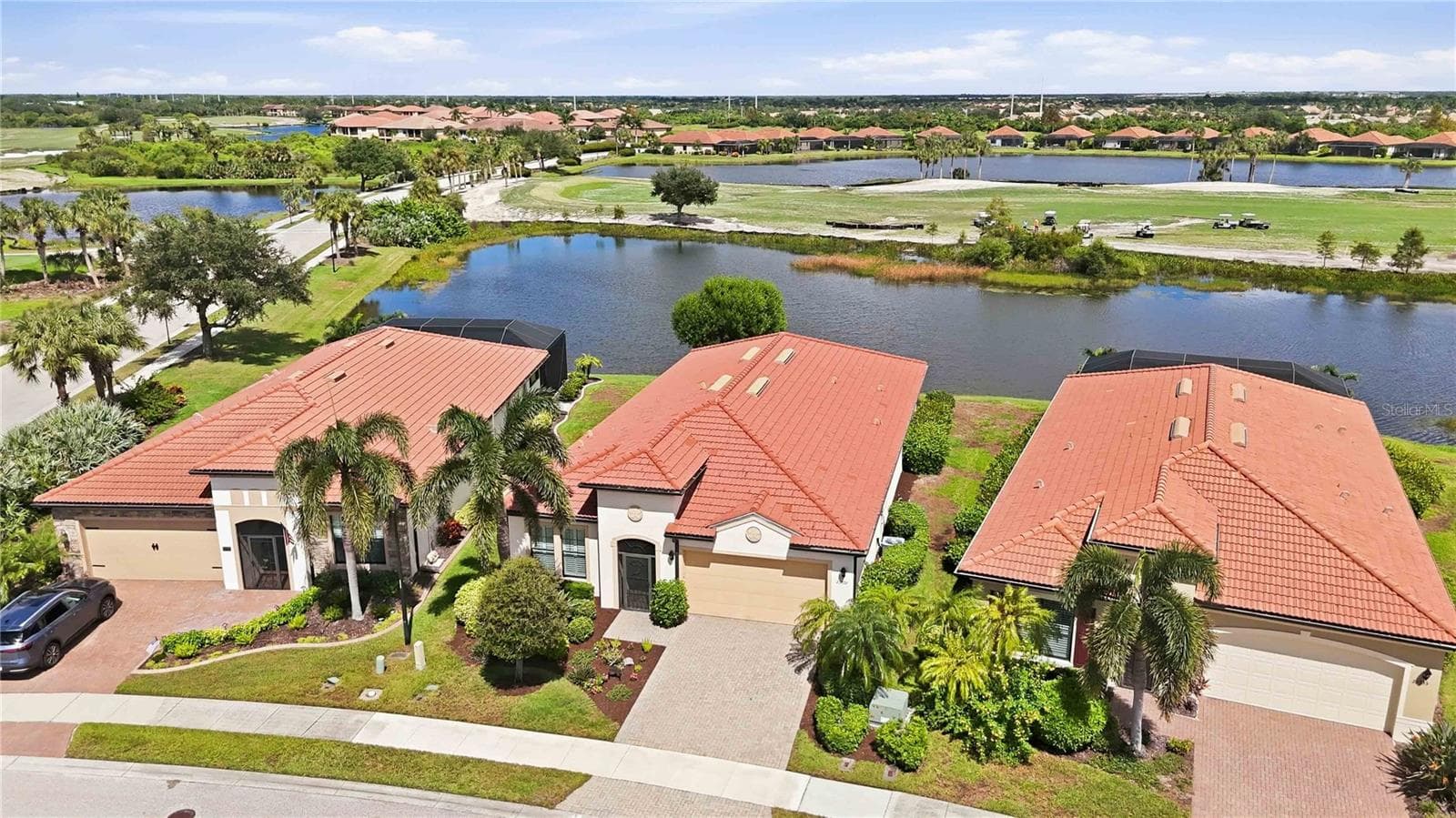 Beautiful view from the sky - water behind the home - large yard - 23739 WAVERLY CIR, VENICE