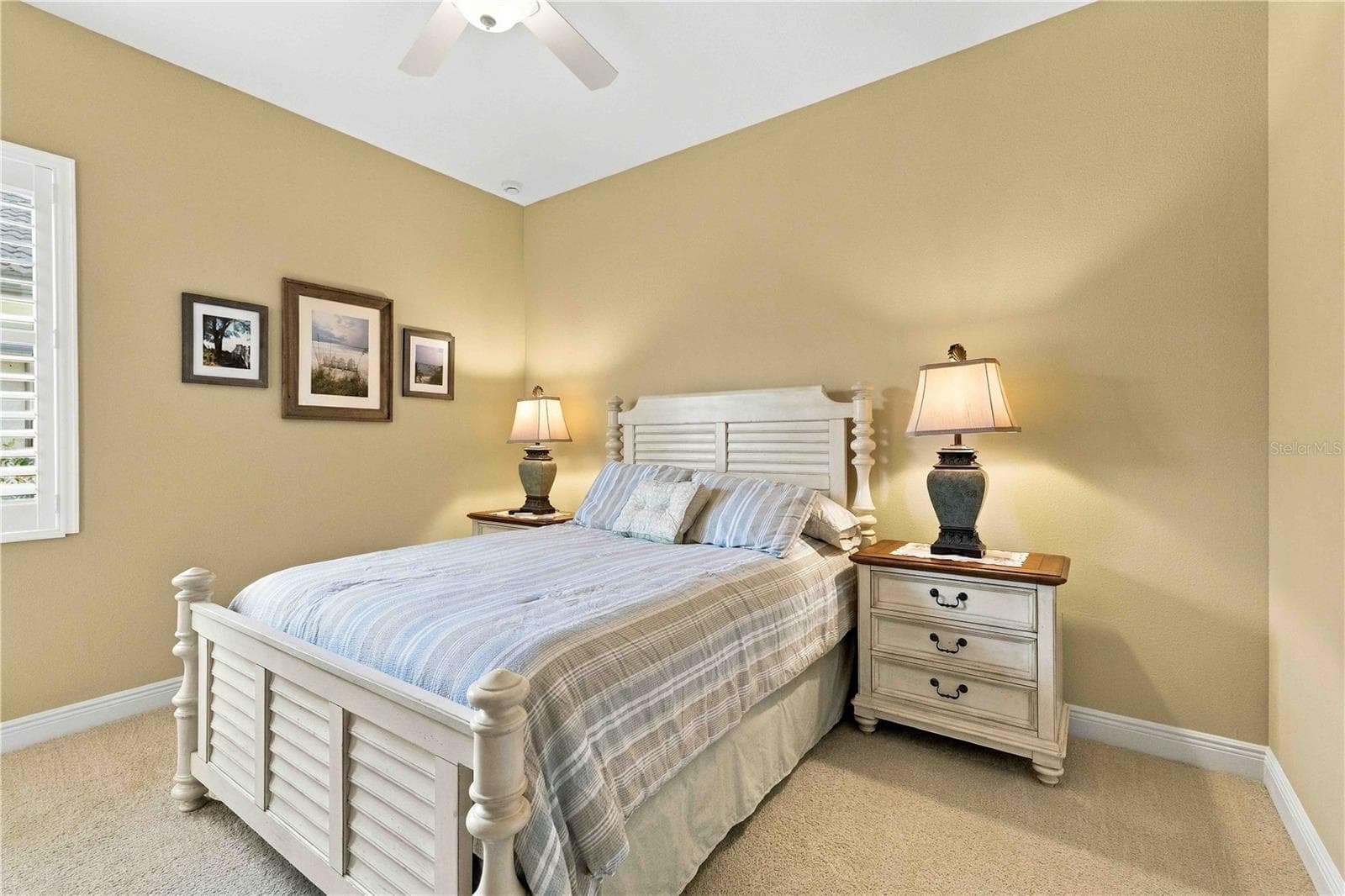 Bedroom #2 with ensuite - 23739 WAVERLY CIR, VENICE