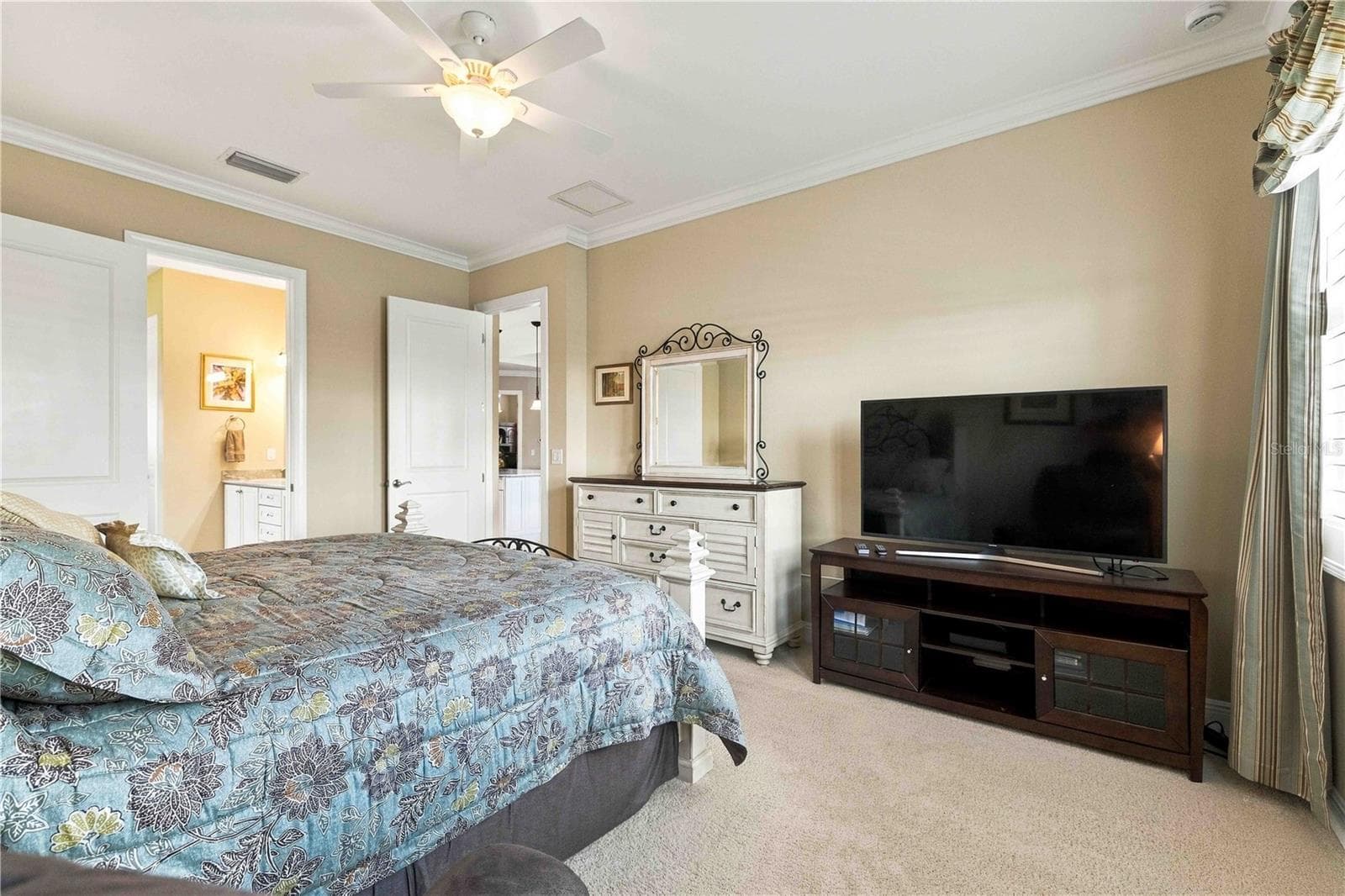 Primary Bedroom - 23739 WAVERLY CIR, VENICE