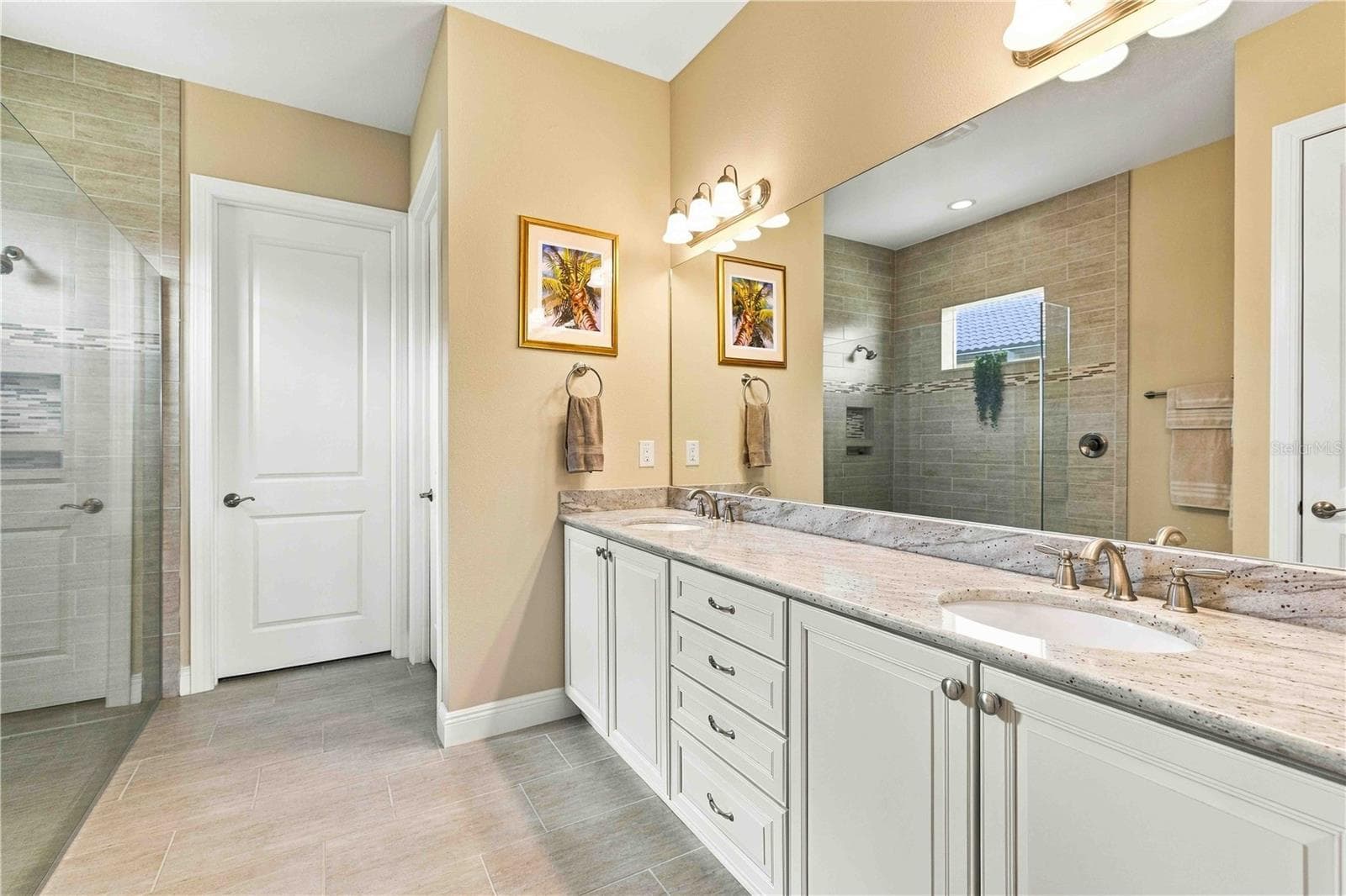 Primary Ensuite - 23739 WAVERLY CIR, VENICE