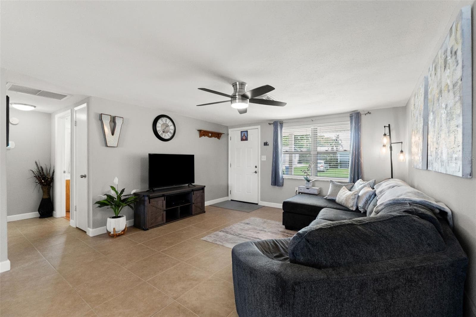 Single Family Residence at 9135 HERMITAGE LN, PORT RICHEY, photo 14 of 31