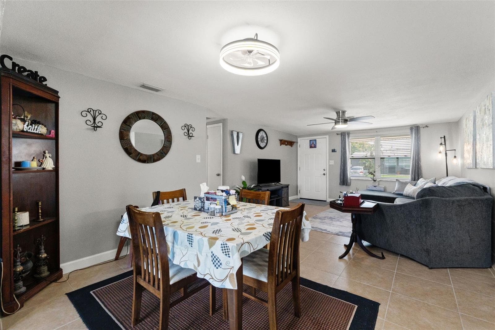 Single Family Residence at 9135 HERMITAGE LN, PORT RICHEY, photo 20 of 31