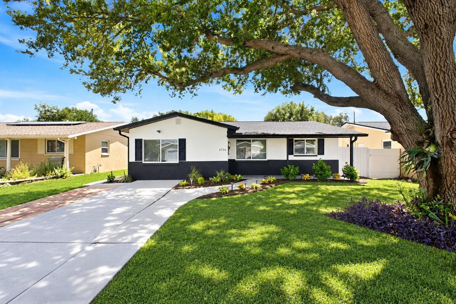 Virtually Staged - 5734 20TH AVE N, ST PETERSBURG