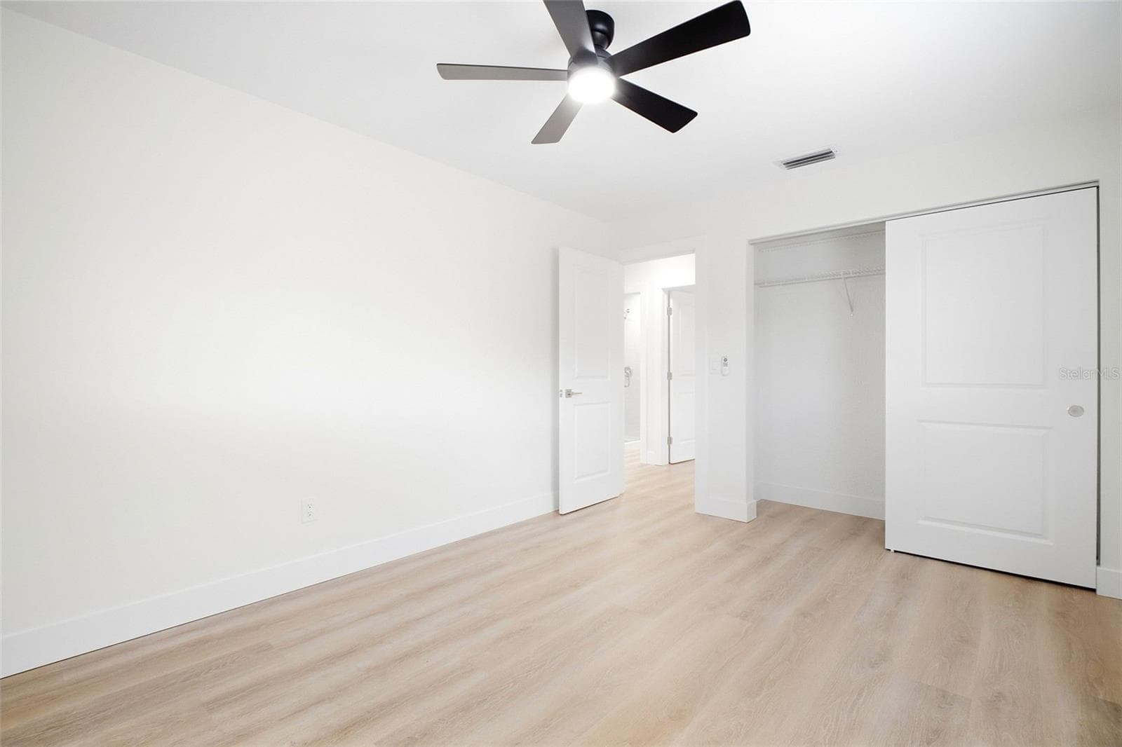 Single Family Residence at 5734 20TH AVE N, ST PETERSBURG, photo 18 of 50