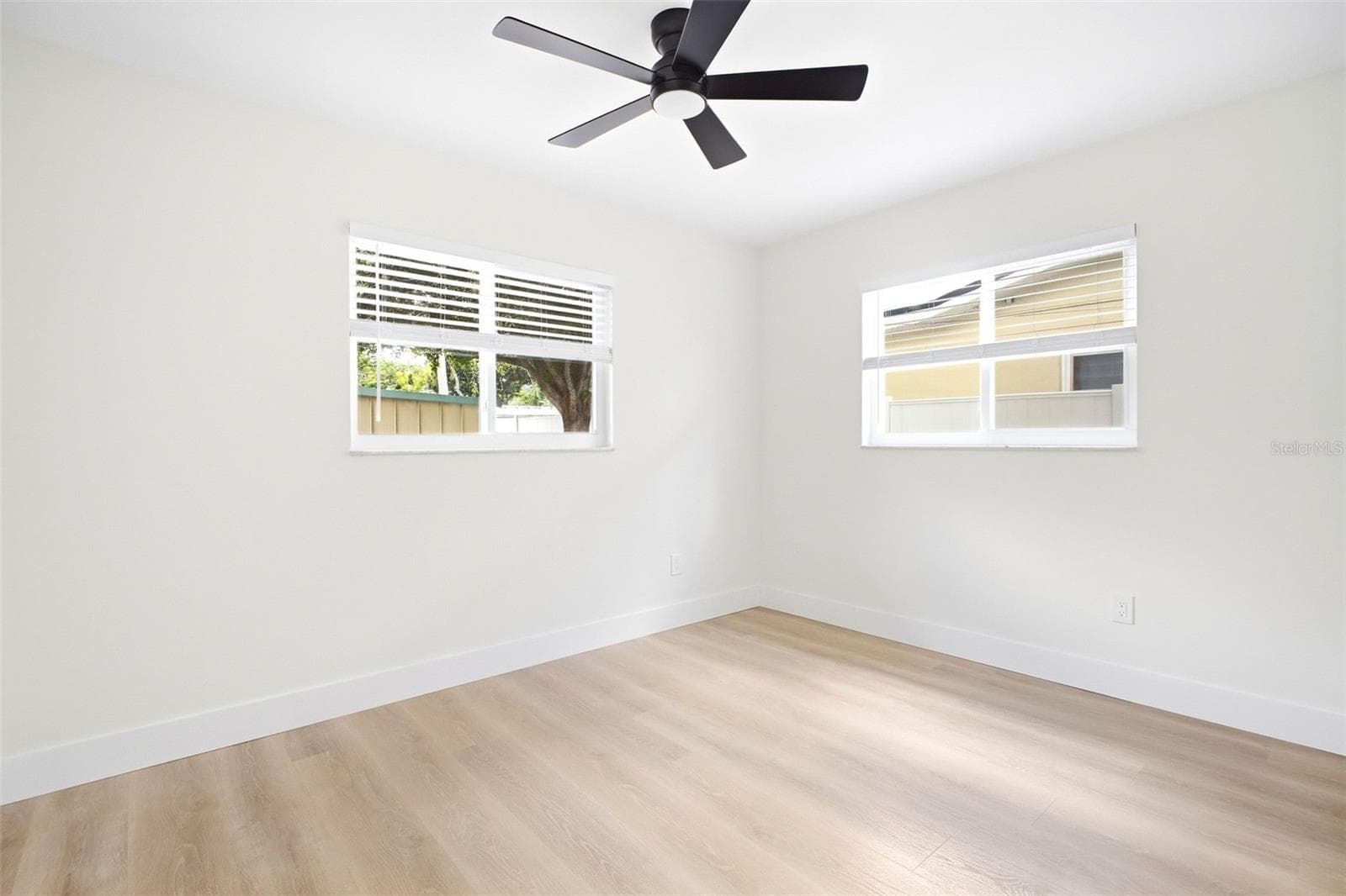 Single Family Residence at 5734 20TH AVE N, ST PETERSBURG, photo 20 of 50