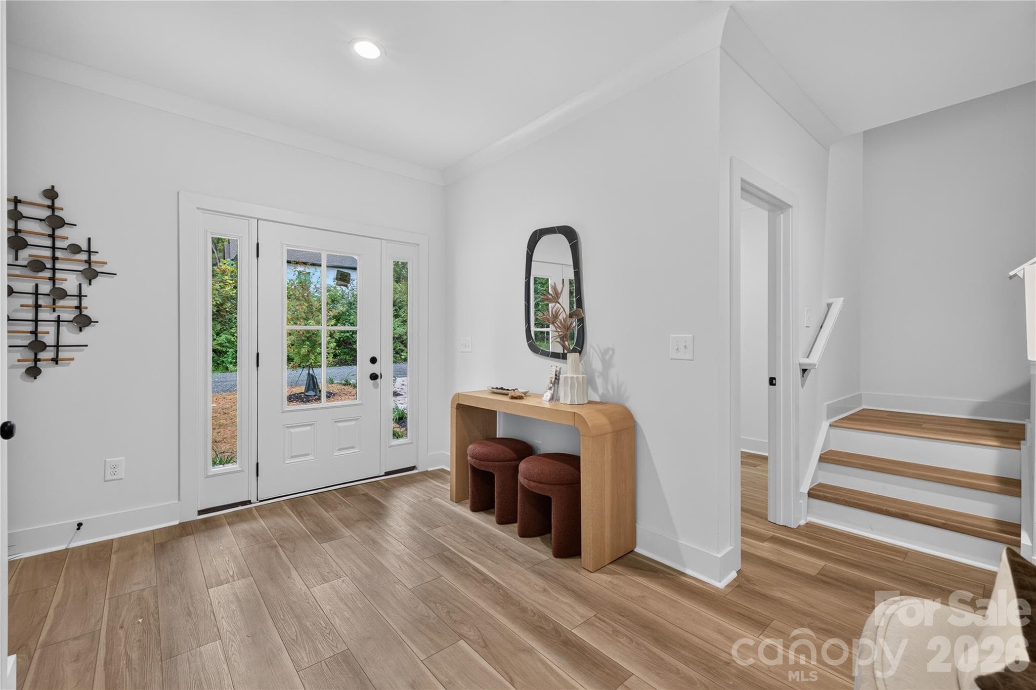 Single Family Residence at 9006 Pinenoll Lane, Charlotte, photo 5 of 30