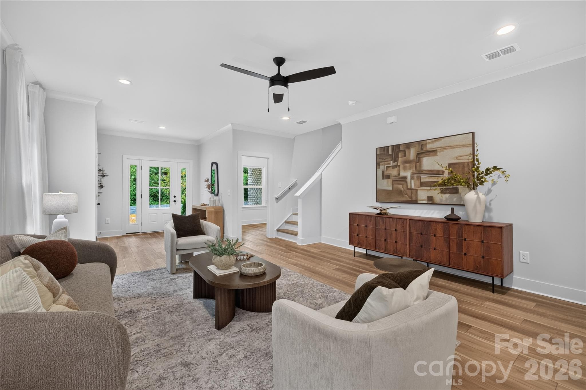 Single Family Residence at 9006 Pinenoll Lane, Charlotte, photo 9 of 30