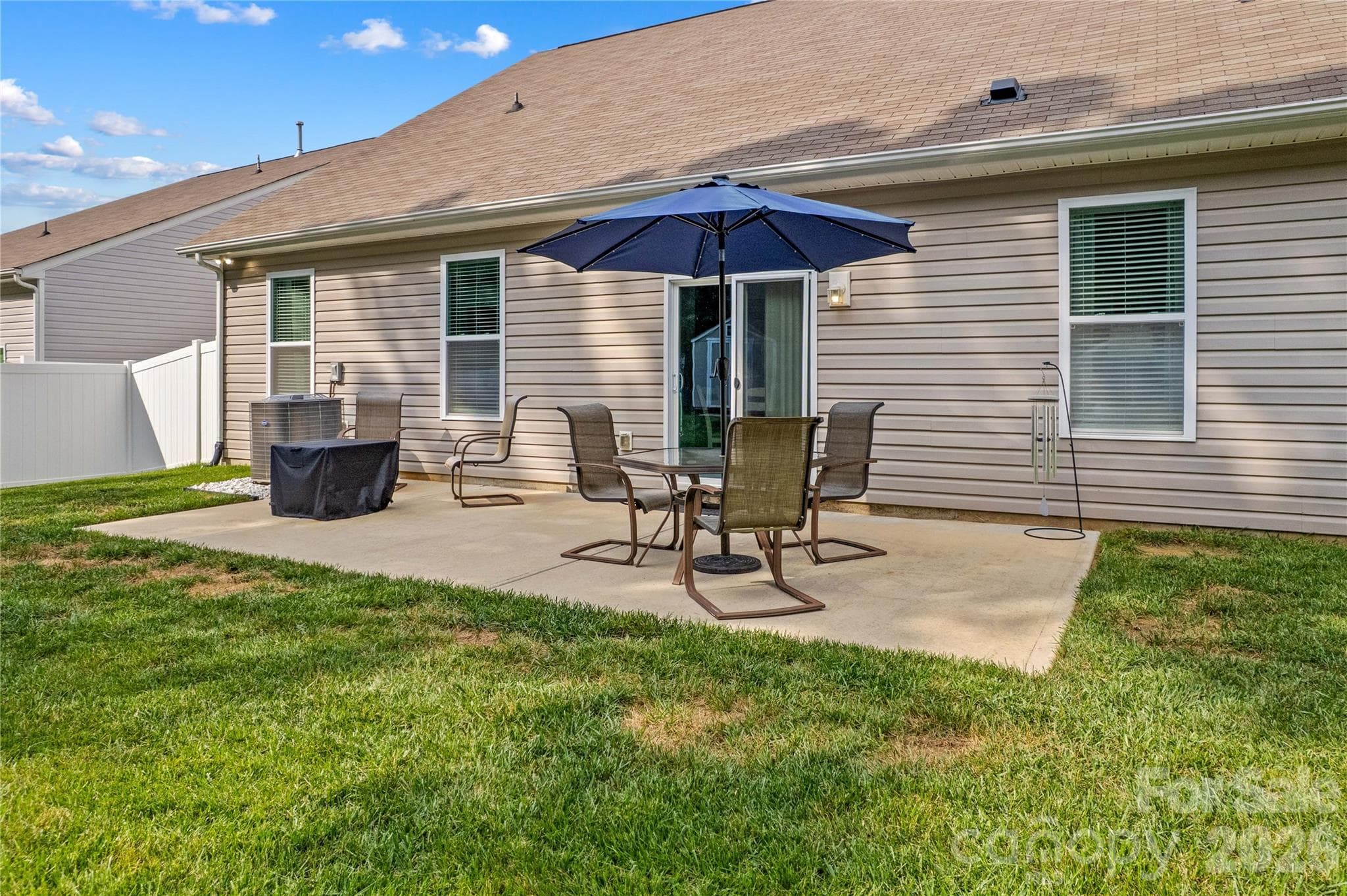 Relax on the spacious Patio - 111 Paradise Hills Circle, Mooresville