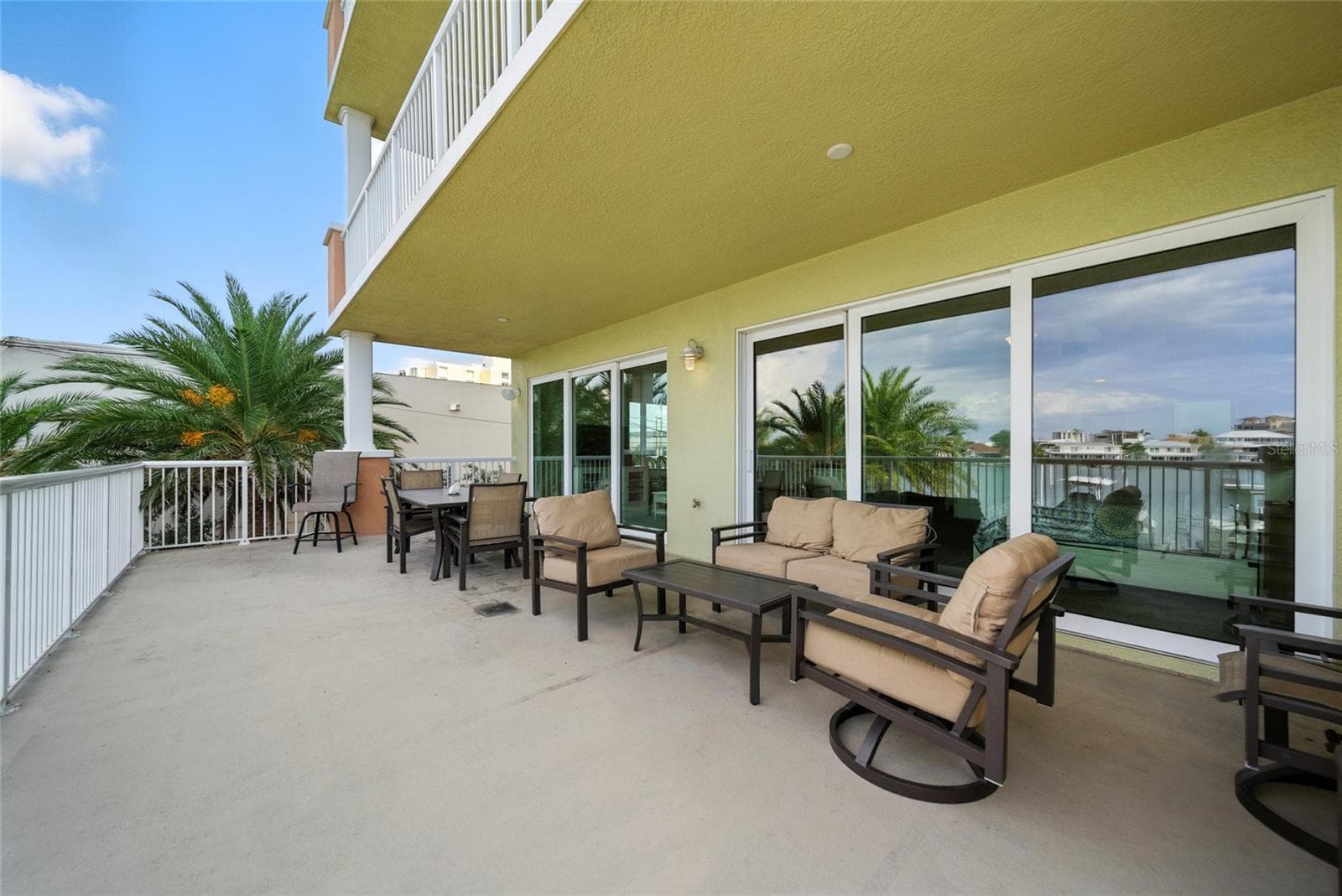 Condominium at 706 BAYWAY BLVD #203, CLEARWATER, photo 33 of 52