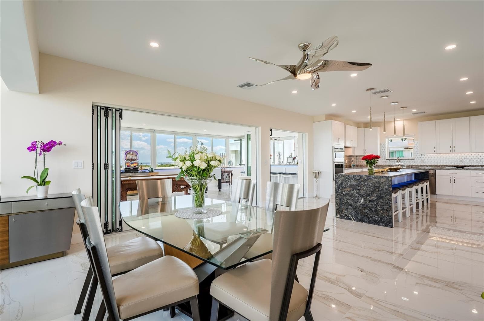 Condominium at 1365 SNELL ISLE BLVD NE #9A, ST PETERSBURG, photo 14 of 74