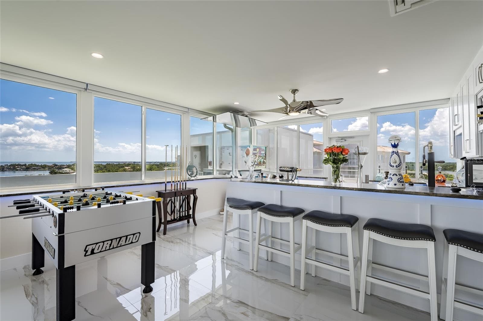 Condominium at 1365 SNELL ISLE BLVD NE #9A, ST PETERSBURG, photo 25 of 74
