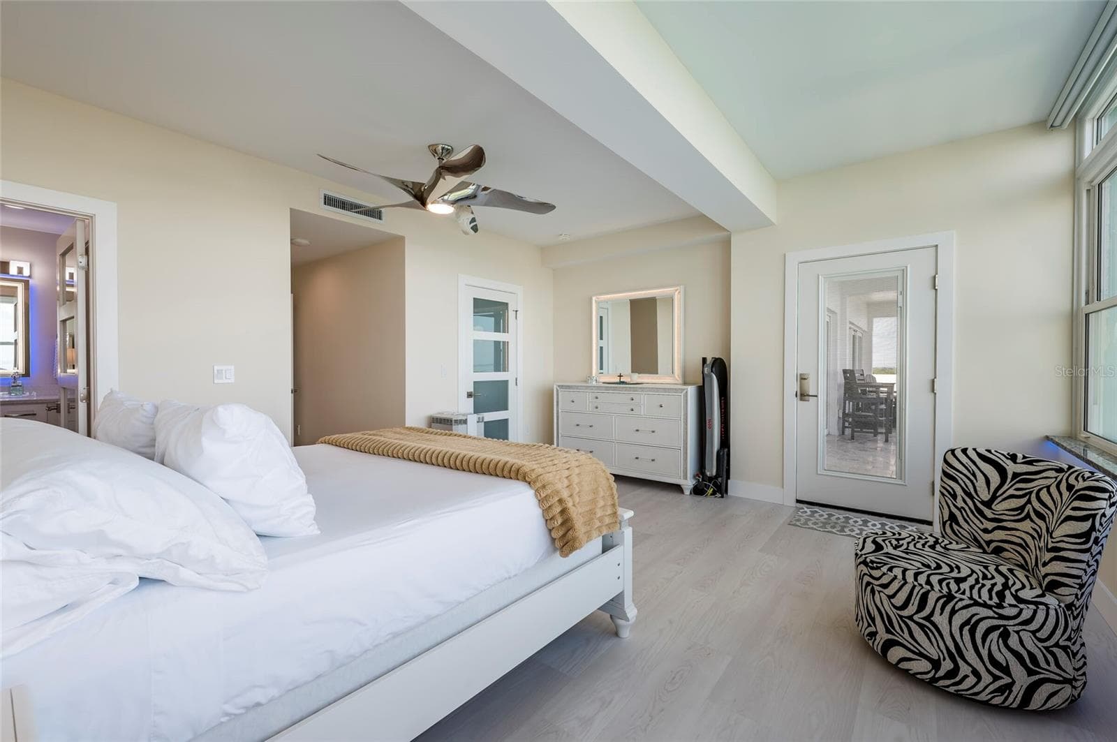 Condominium at 1365 SNELL ISLE BLVD NE #9A, ST PETERSBURG, photo 42 of 74
