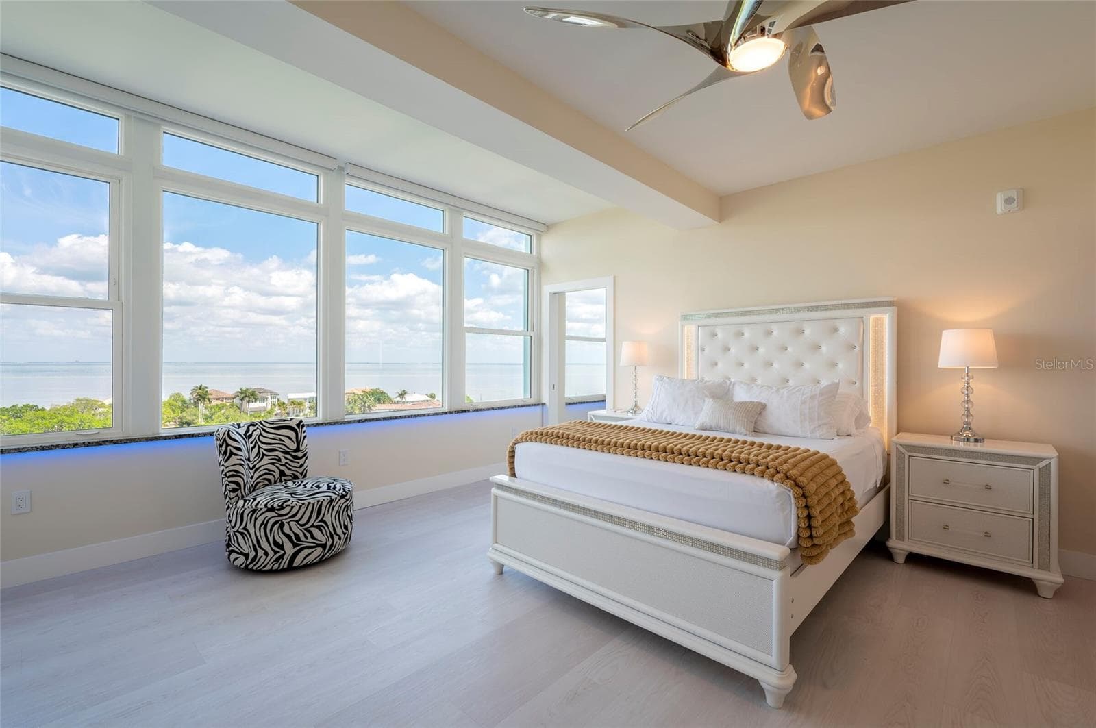 Condominium at 1365 SNELL ISLE BLVD NE #9A, ST PETERSBURG, photo 44 of 74