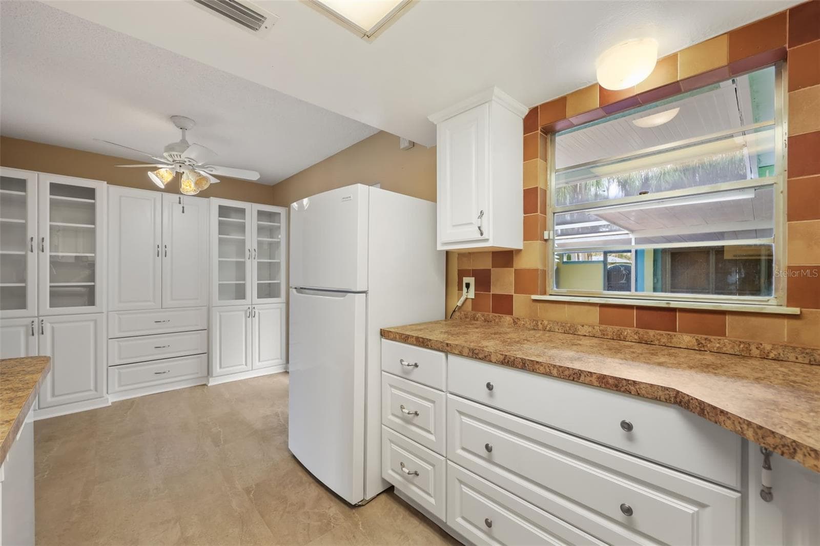 Townhouse at 3104 HARRISON AVE #A3, ORLANDO, photo 6 of 32