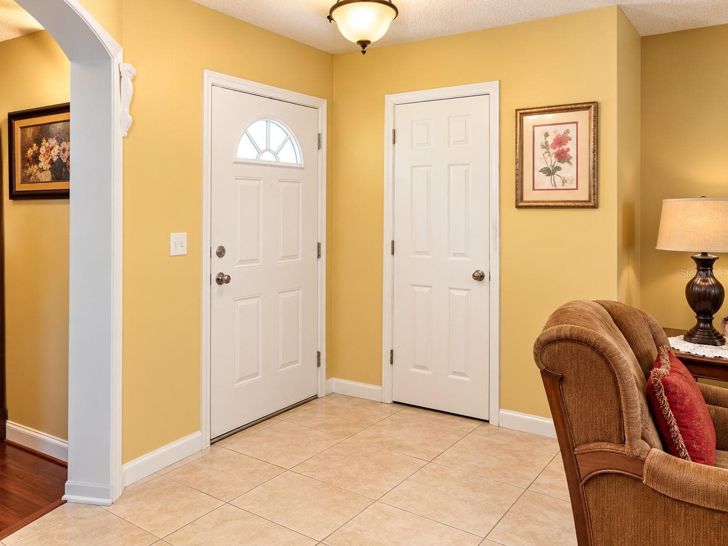 Foyer w/coat closet - 4408 ARUBA BLVD, CLERMONT
