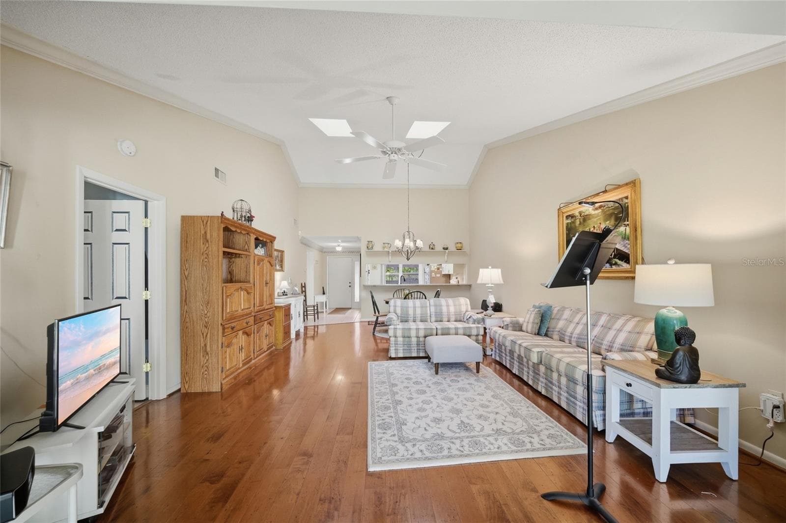 Living room - 3266 SANDLEHEATH #51, SARASOTA