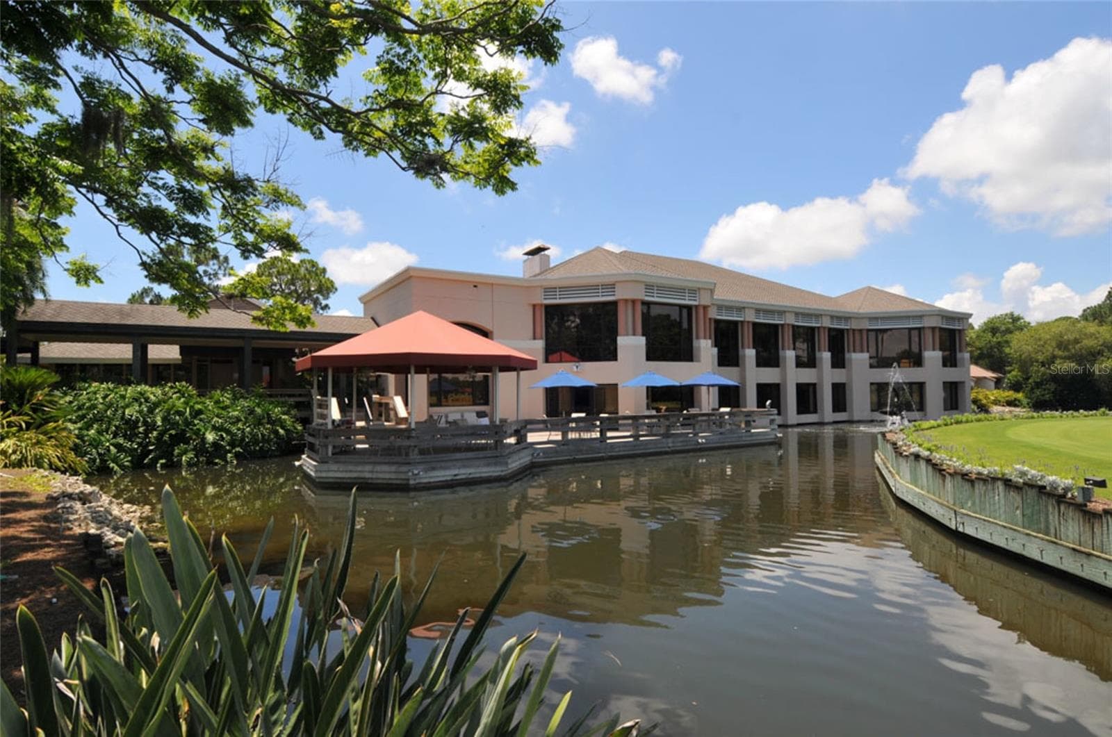 Meadows amenities - 3266 SANDLEHEATH #51, SARASOTA