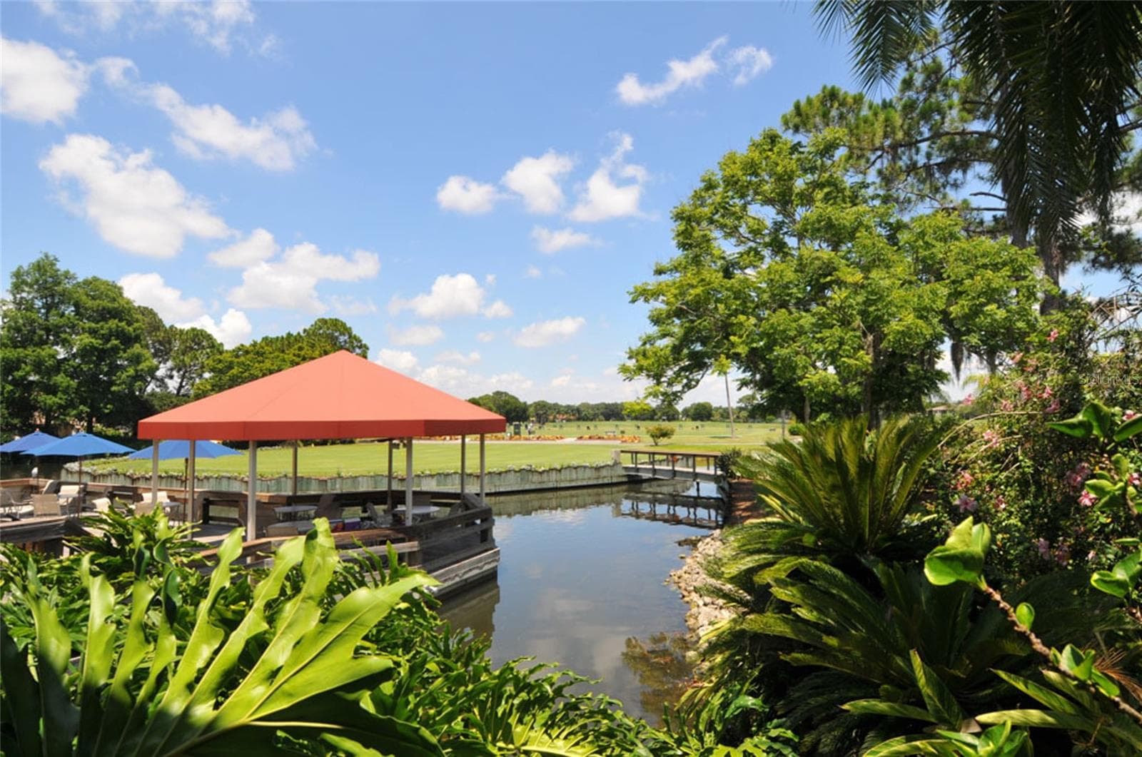 Meadows amenities - 3266 SANDLEHEATH #51, SARASOTA
