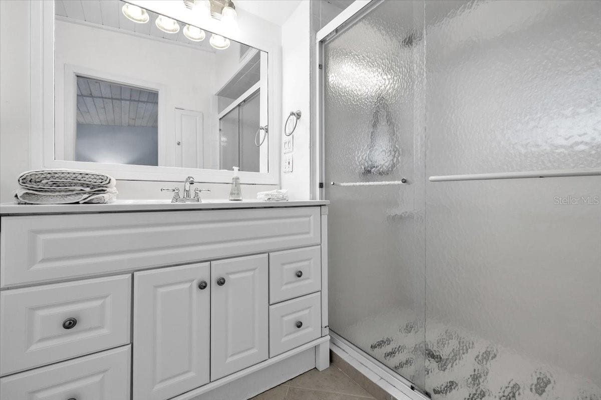 Single Family Residence at 168 MORGAN LN SE, PORT CHARLOTTE, photo 26 of 44