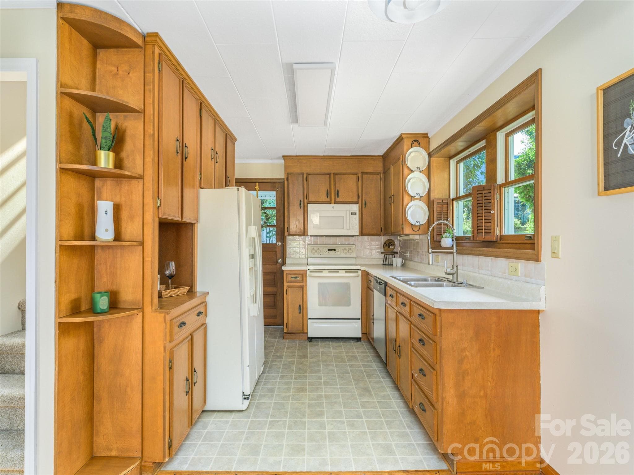 Single Family Residence at 135 Patton Avenue, Canton, photo 9 of 37