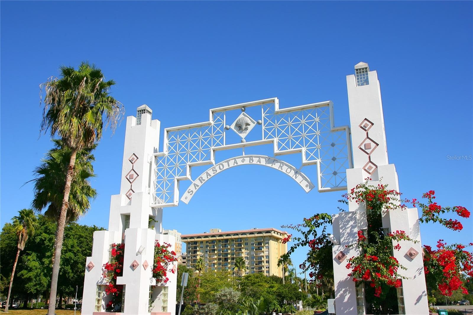 Sarasota Bayfront - 2546 LOMA LINDA ST, SARASOTA