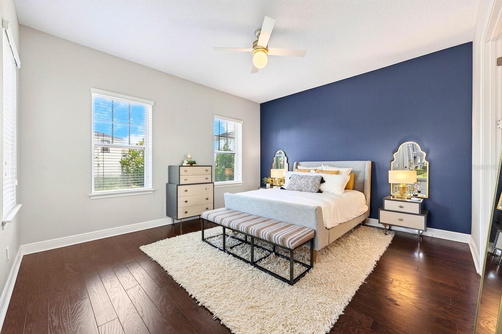 Light and bright main floor primary suite. - 9024 NEHER ST, ORLANDO