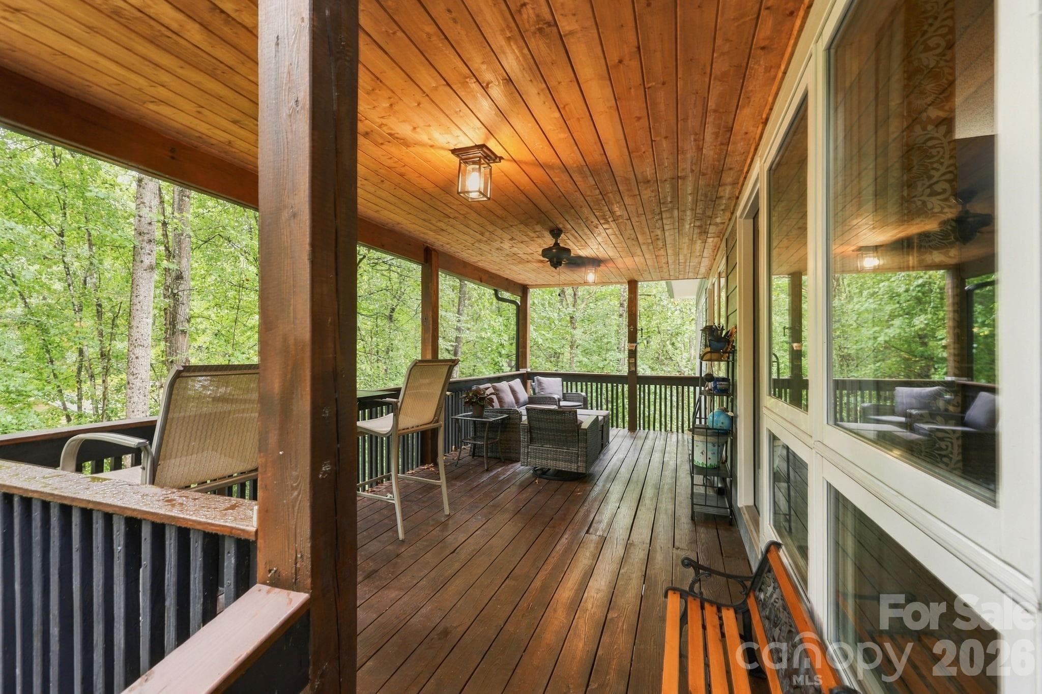 Single Family Residence at 176 Sweetwater Hills Drive, Hendersonville, photo 6 of 48