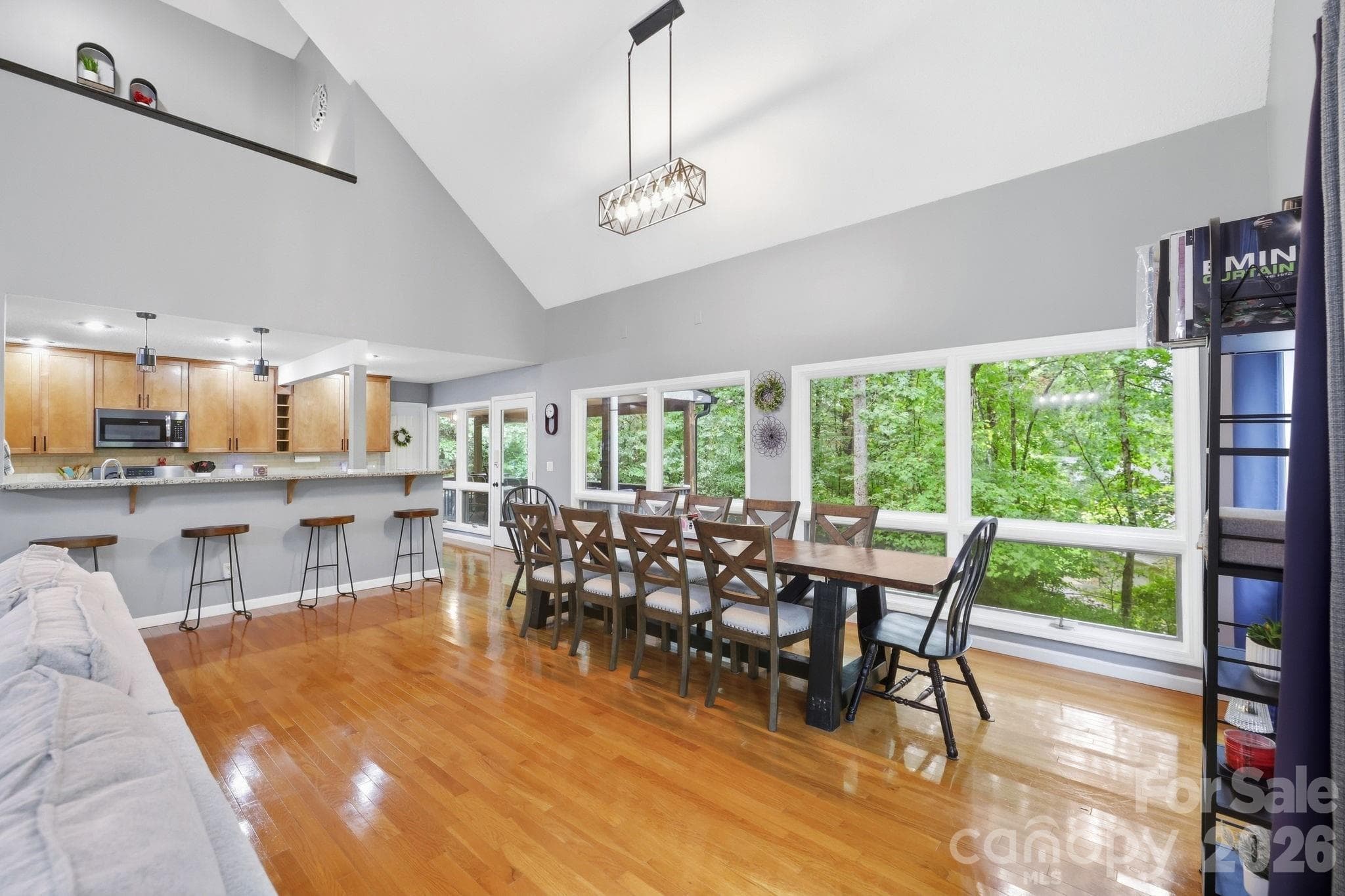 Single Family Residence at 176 Sweetwater Hills Drive, Hendersonville, photo 14 of 48
