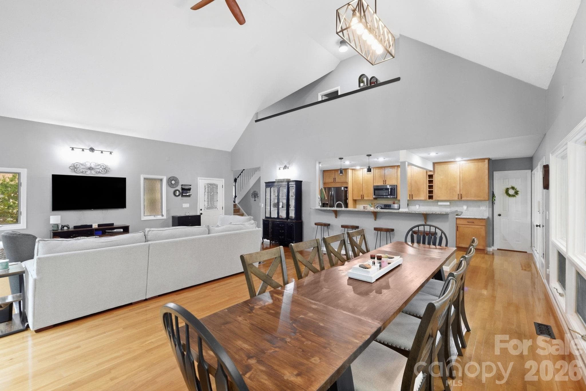 Single Family Residence at 176 Sweetwater Hills Drive, Hendersonville, photo 15 of 48