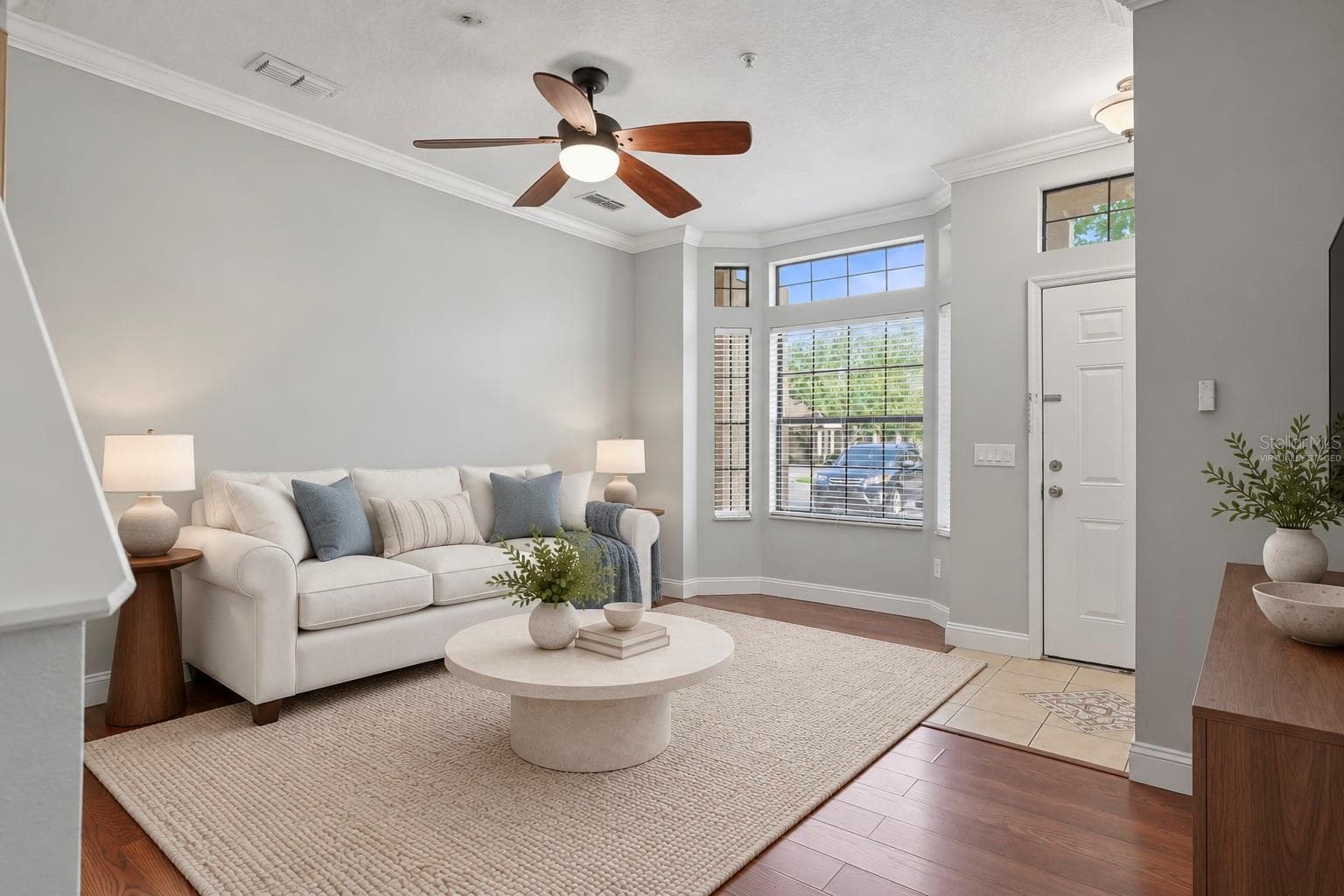 Virtually Staged - 6013 SCOTCHWOOD GLN #20, ORLANDO